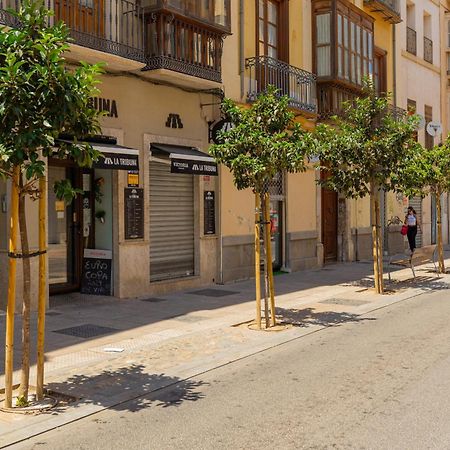 شقة C103 - Sunny Terrace, Old Town Views مالقة المظهر الخارجي الصورة