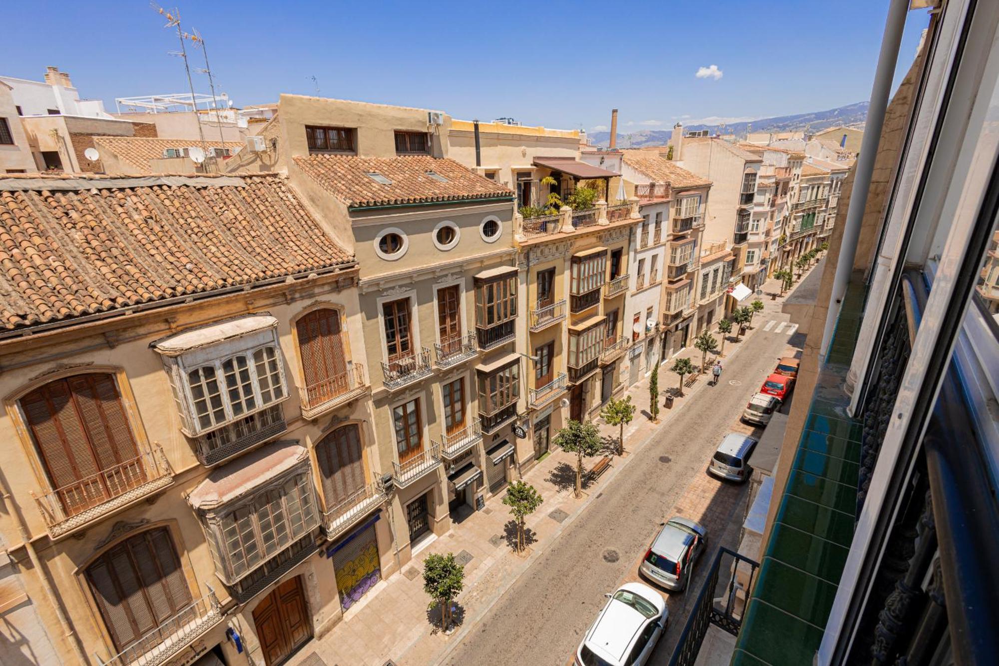 شقة C103 - Sunny Terrace, Old Town Views مالقة المظهر الخارجي الصورة